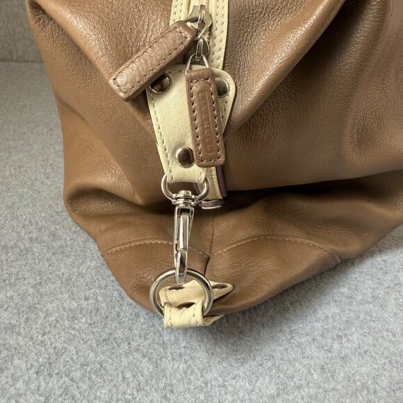 Levenger Taupe Brown Cream Purple Overnight Travel Bag Shoulder Duffel Weekend - Picture 3 of 16